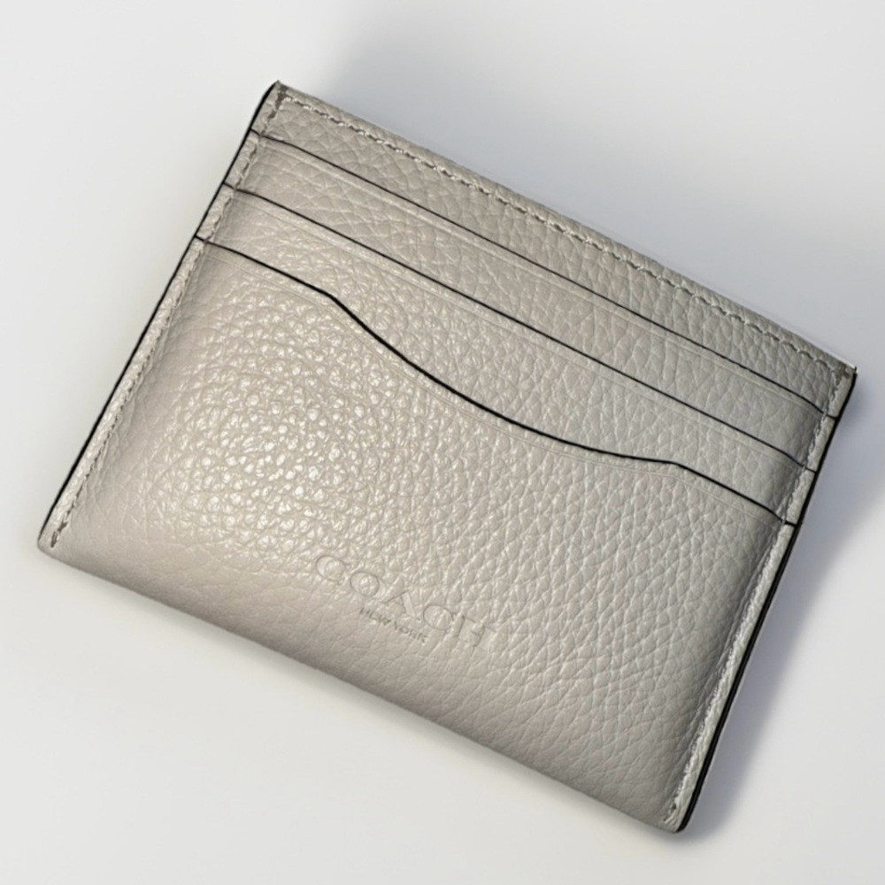 COACH Chalk (White) Pebble Leather Card Case EUC